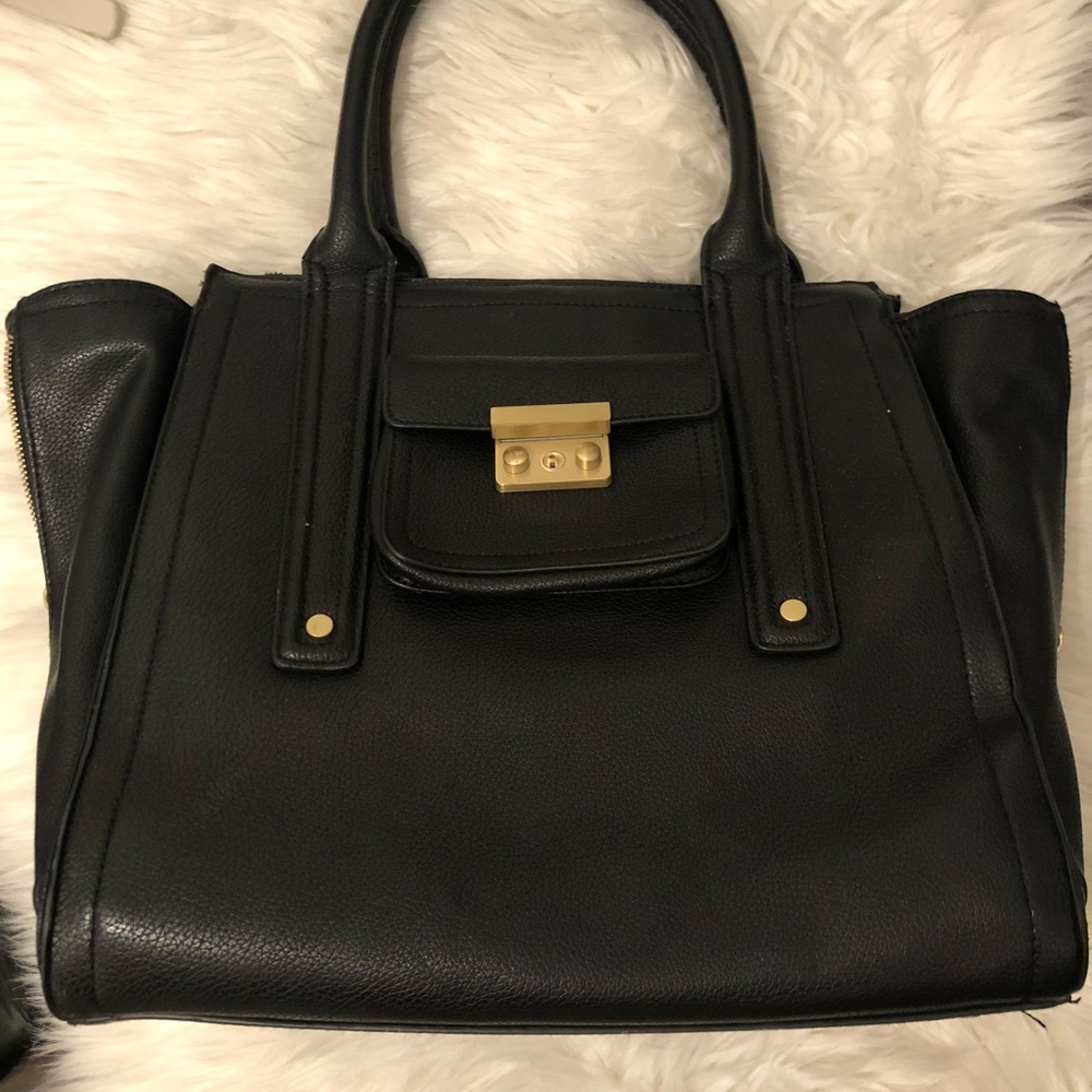 Phillip Lim Target Black Shoulder Bag - Picture 2 of 3